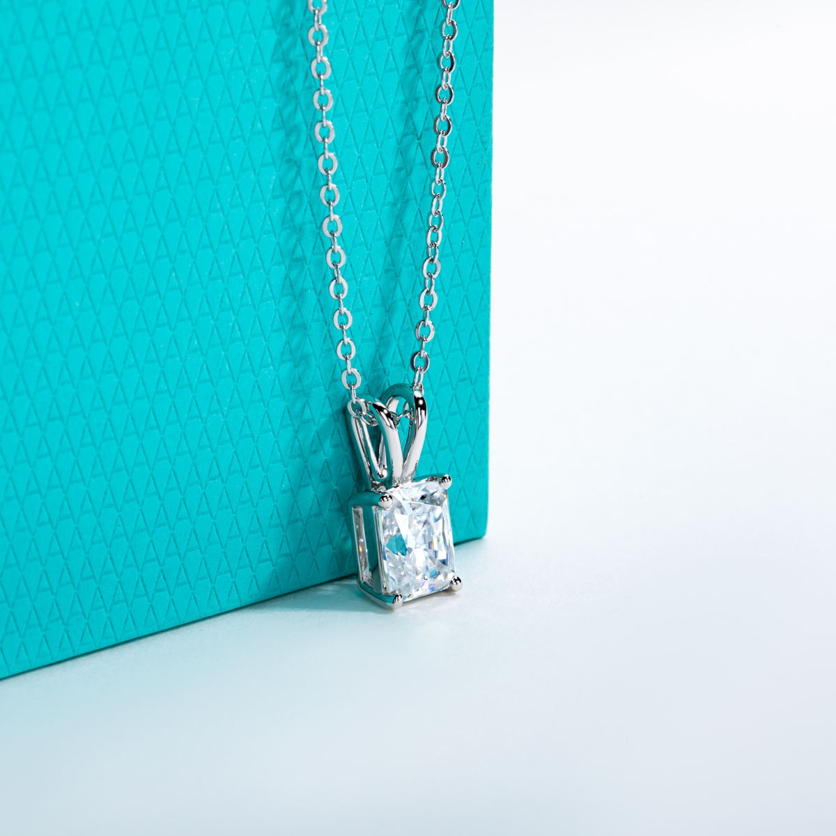 Colar com Pingente de Diamante - Ansi Chain avaliação e preço